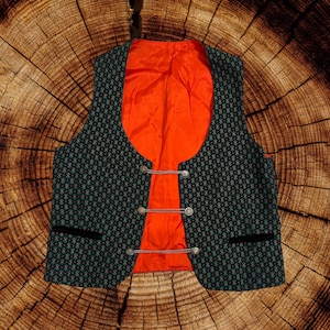 Wool vest, black trachten vest, bavarian  german tyrollean vest, folk vest, body warmer, octoberfest vest, Dirndl top, Austrian floral gilet