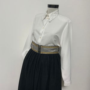 Gorgeous cotton and lace shirt, , secretary shirt, dirndl Blouse,office shirt, white shirt, White lace blouse, classic white shirt, vintage