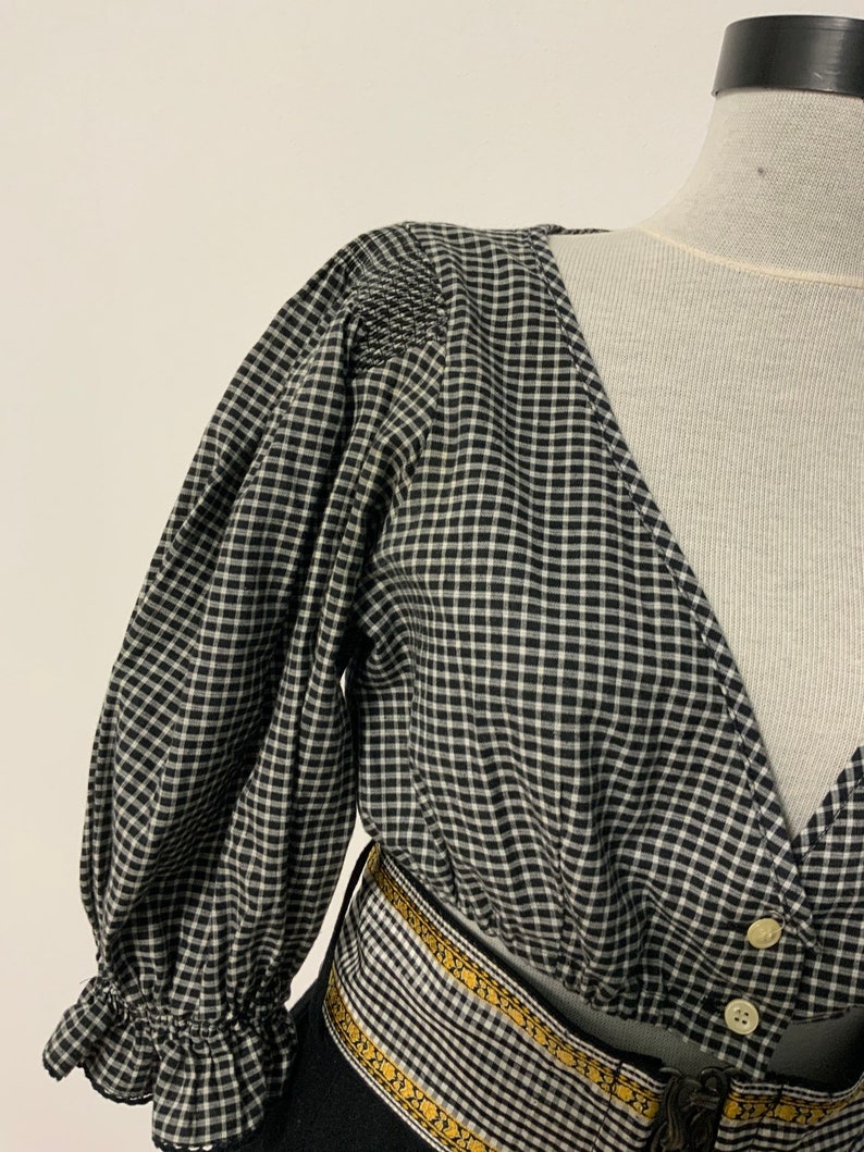 Oktoberfest Clothing,\u00a0German Austrian fashion woman White Trachten Bavarian Blouse Rare checkered Vintage Crop Dirndl Top