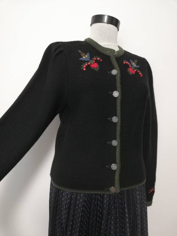 Tyrolean  sweater, hand embroidery flowers, Austr… - image 6