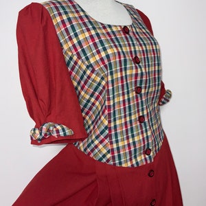 Gorgeous red  checkered dirndl dress, vintage DIRNDL, trachten, prairie, Oktoberfest fashion, German Austrian dress, tyrolean dress, vintage