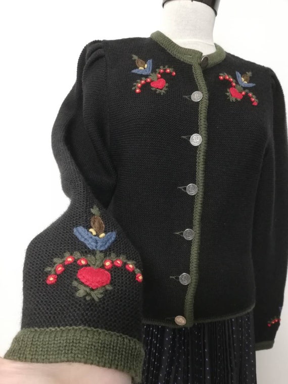Tyrolean  sweater, hand embroidery flowers, Austr… - image 9