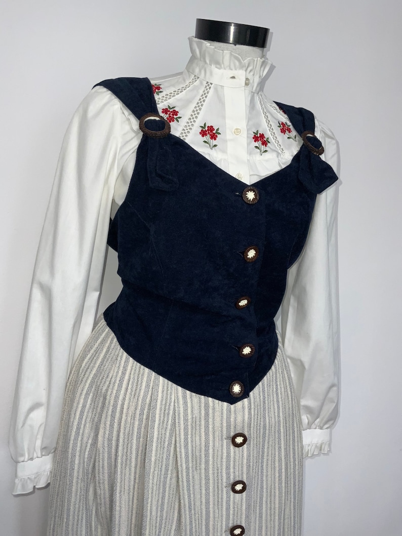 trachten grey and navy dirndl German Austrian dress prairie tyrollean dress Gorgeous vintage dirndl Oktoberfest fashion