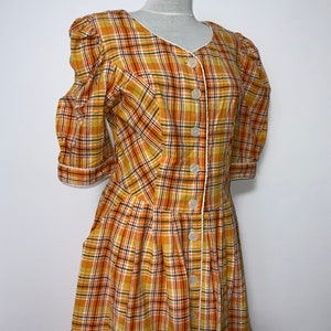 Gorgeous vintage dirndl dress orange yellow dress, dirndl, trachten, prairie, Oktoberfest, German Austrian dress,  tyrolean  folk dress