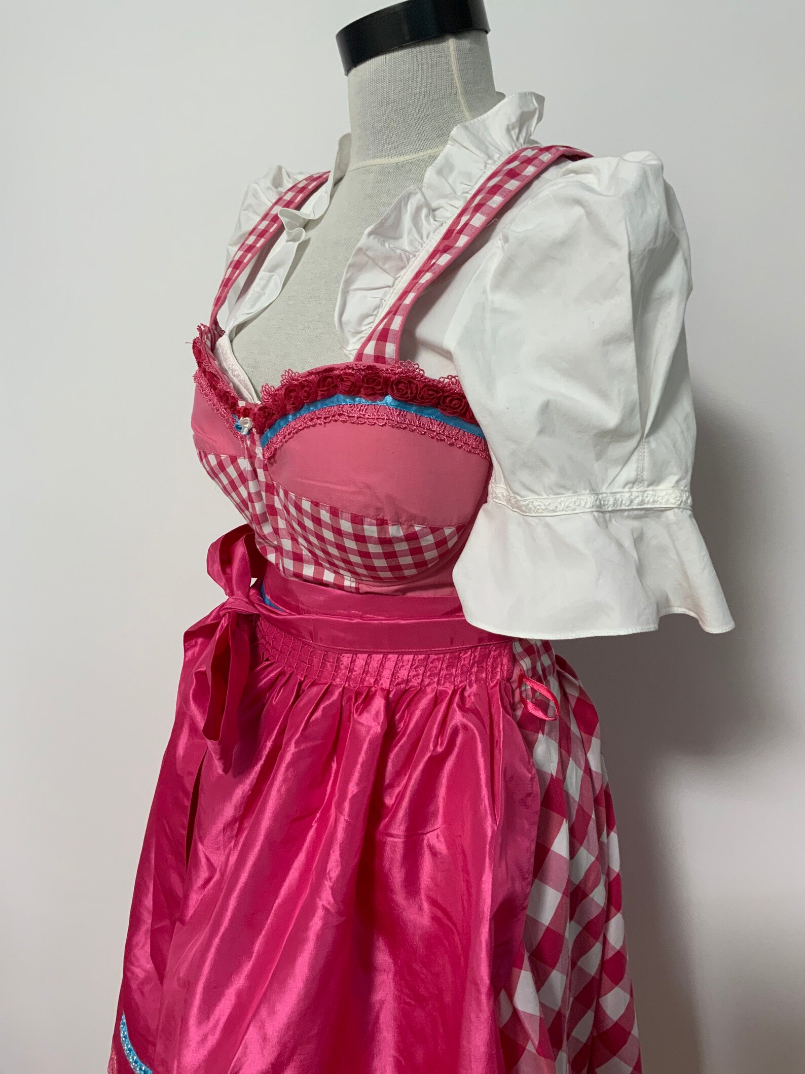 Tyrolean vintage dirndl dress pink and blue dirndl trachten Etsy