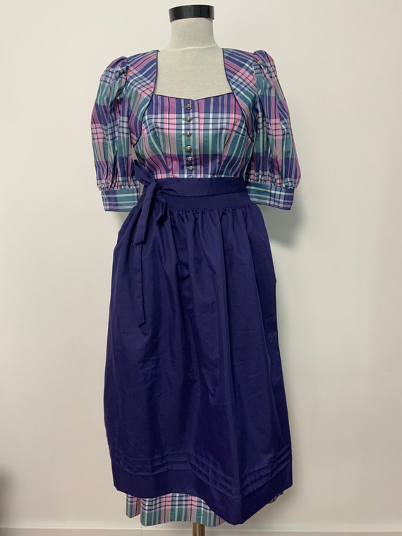 Gorgeous Dirndl vintage dress, checkered dirndl, t