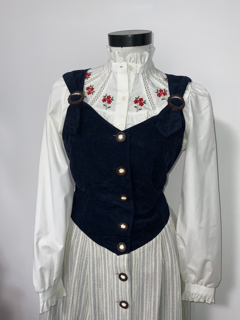 trachten grey and navy dirndl German Austrian dress prairie tyrollean dress Gorgeous vintage dirndl Oktoberfest fashion