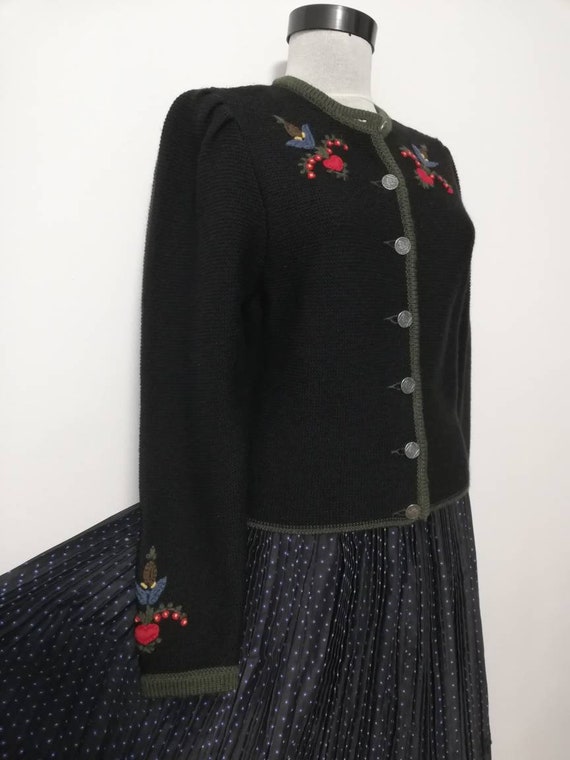 Tyrolean  sweater, hand embroidery flowers, Austr… - image 1