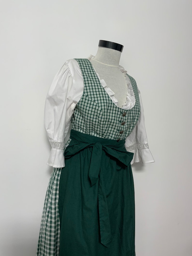 tyrolean folk dress German Austrian dress dirndl trachten Oktoberfest Gorgeous vintage dirndl dress green checkered dress prairie