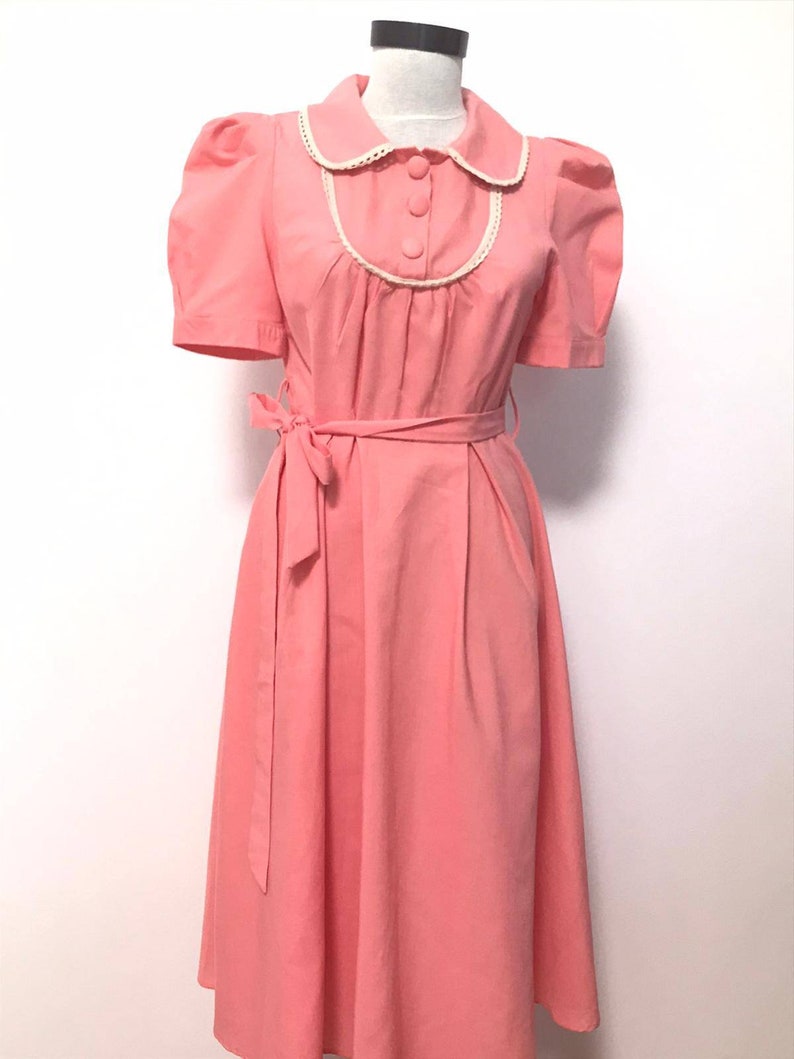 I love Lucy dress from the 60/70's vintage dress, pink dress, shirt collar, short puffy sleeves midi dress, s size dress, summer dress, image 3