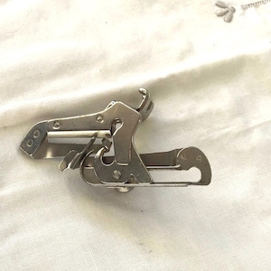 Vintage Singer Simanco Adjustable Hemmer Foot #35931 Sewing Machine Attachment - Very Good Condition