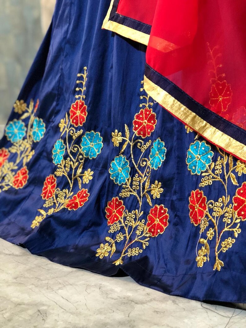 New Wedding Dress Lehenga Choli Indian Bridesmaids Dress Ethnic Party Evening Wedding Wear Dress Fancy Top Lehenga Set For Women
