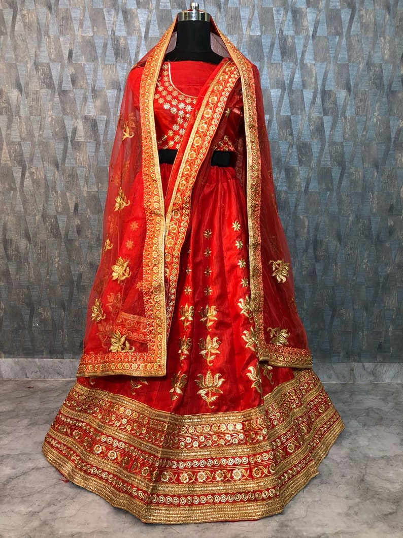 New Wedding Dress Lehenga Choli Indian Bridesmaids Dress Ethnic Party Evening Wedding Wear Dress Fancy Top Lehenga Set For Women