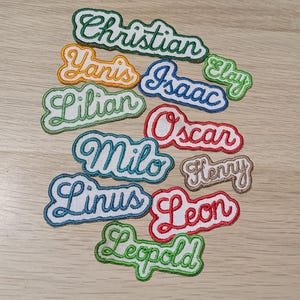 Patch prénom brodé personnalisé - Écusson thermocollant vêtement - Étiquette nominative sac école crèche maternelle - Etiquette prénom