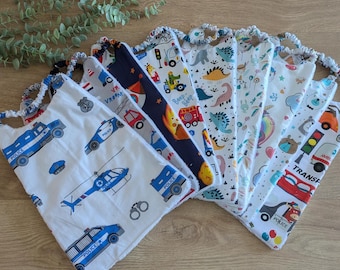 Personalized elasticated lunch napkin, nursery school bib, back-to-school gift