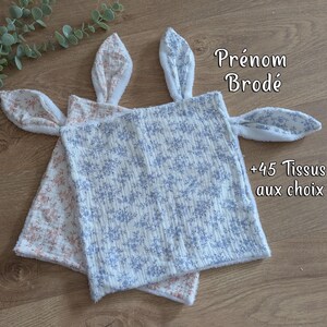 Doudou personnalisé, doudou plat lange gaze de coton personnalisable, doudou lapin double gaze de coton, doudou prénom bébé, doudou bébé