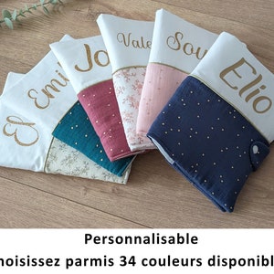 Pochette livre tissu molletonnée fermée par un bouton housse protection  livre format poche motif graphique idée de cadeau - Un grand marché