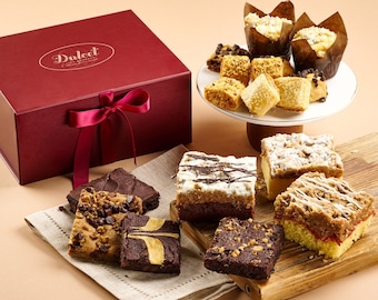 Dulcets Deluxe Dessert Gift Box | Bakery Gift Box | Gourmet Brownies | Crumb Cakes | Blueberry Muffins | Wedding Gift | Old Fashioned Bakery
