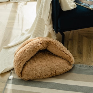 Small fur bed for cat, cat cave bed, small dog bed, cozy pet cave, warm pet bed, puppy cave bed, cat lover gift, gift for cat