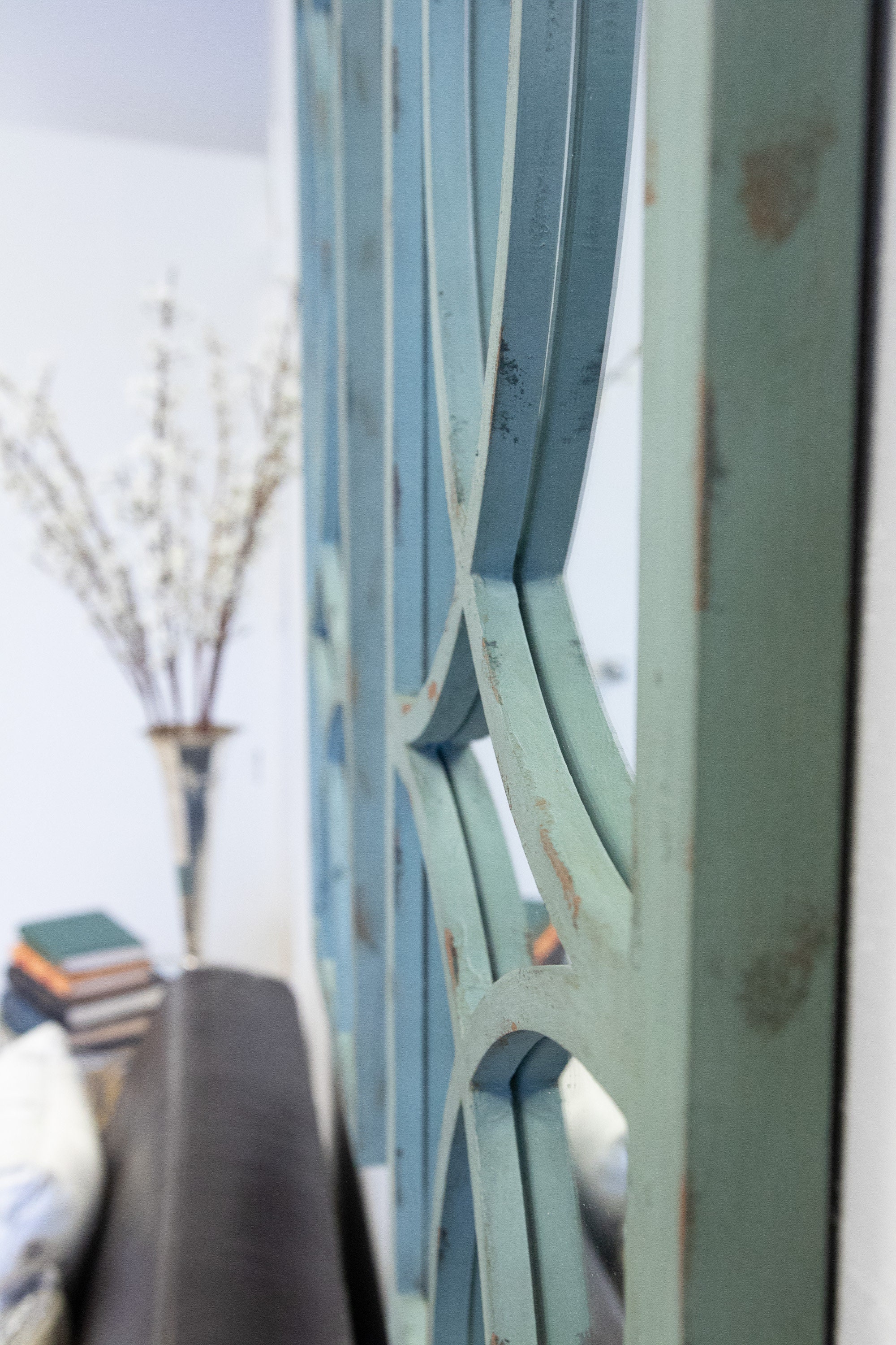 Espejo geométrico de panel de ventana en azul desgastado | Etsy