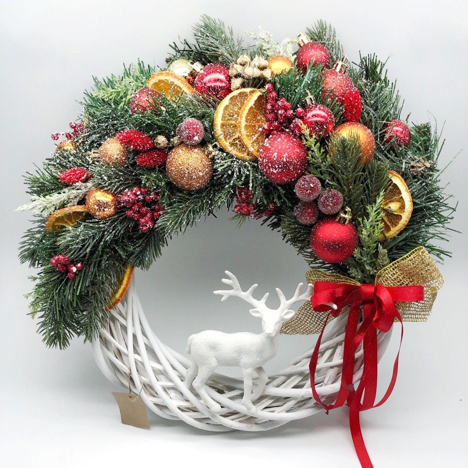 Classic Christmas Wreath Christmas Decoration Holiday | Etsy