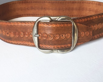 Vintage 55-65cm/ 21-25"  Western Tooled Brown Leather belt