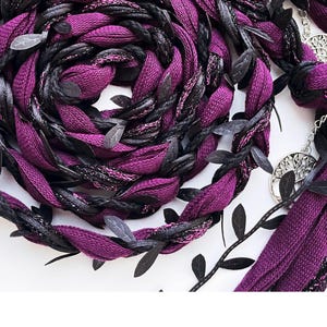 Schwarz Lila Handfasting Schnur, Gothic Hochzeit Handbinden Schnur mit Schwarzen Blättern
