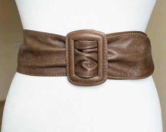 80s Soft Brown Leather M L tamaño Ajustable 8.5cm/ 3.3" Cinturón de moda vintage ancho