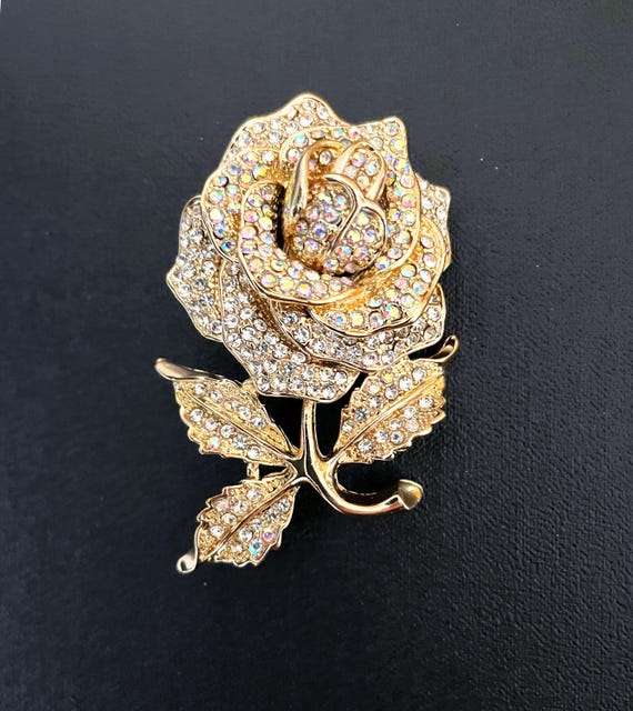 Sparkling Crystal Rose Brooch S917ddee8a1744e6ca6332bc916aa2  main image 3