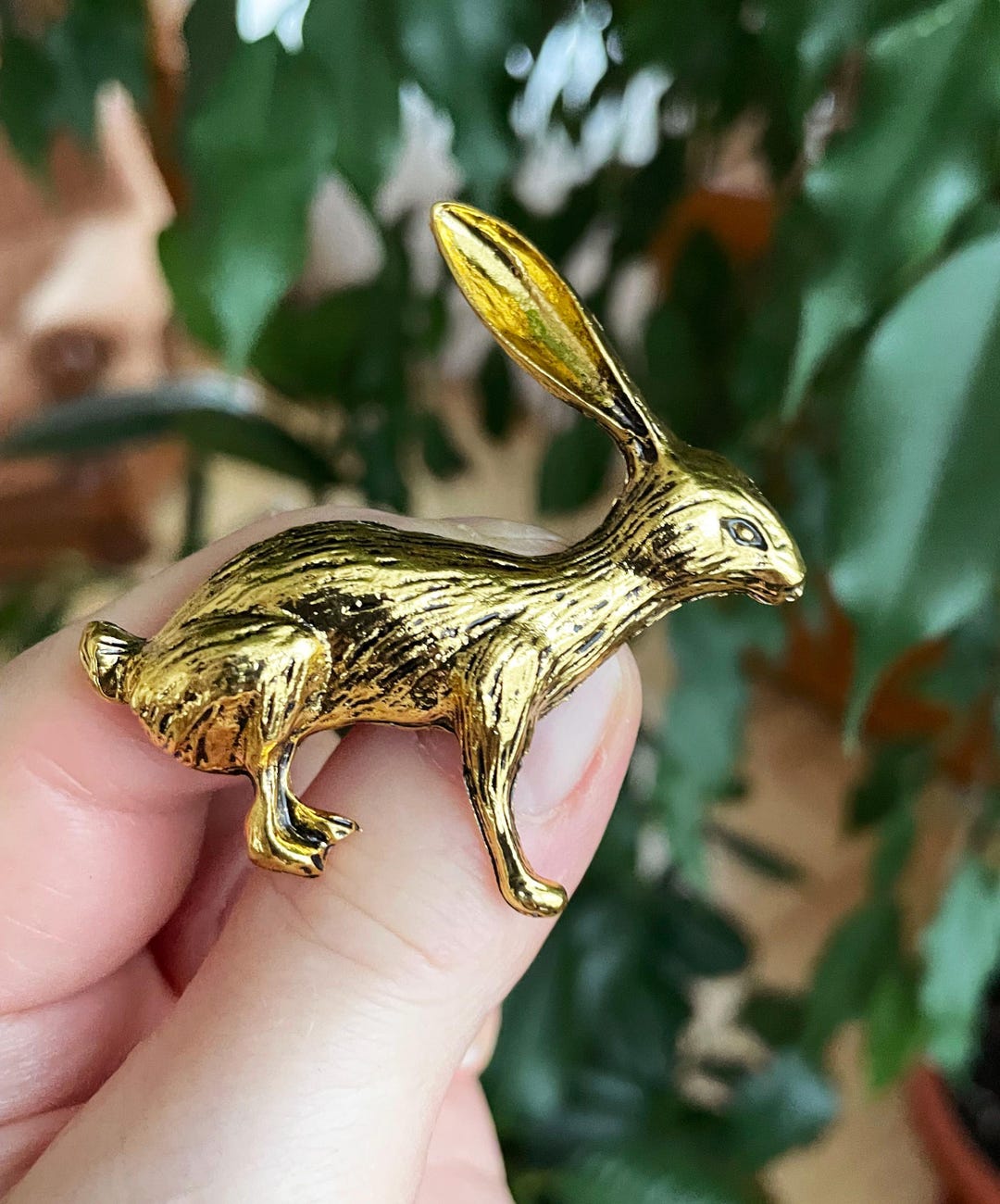 Gold Hare Brooch, Rabbit Animal Pin, Woodland Vintage Style Bunny ...