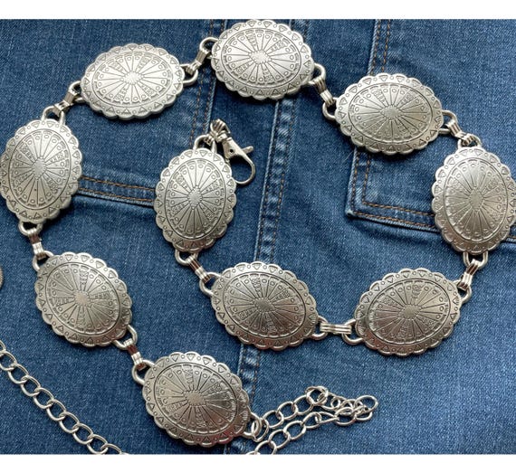 Vintage Southwestern Concho Belt Silver Tone Metal Chain Link 26.5\
