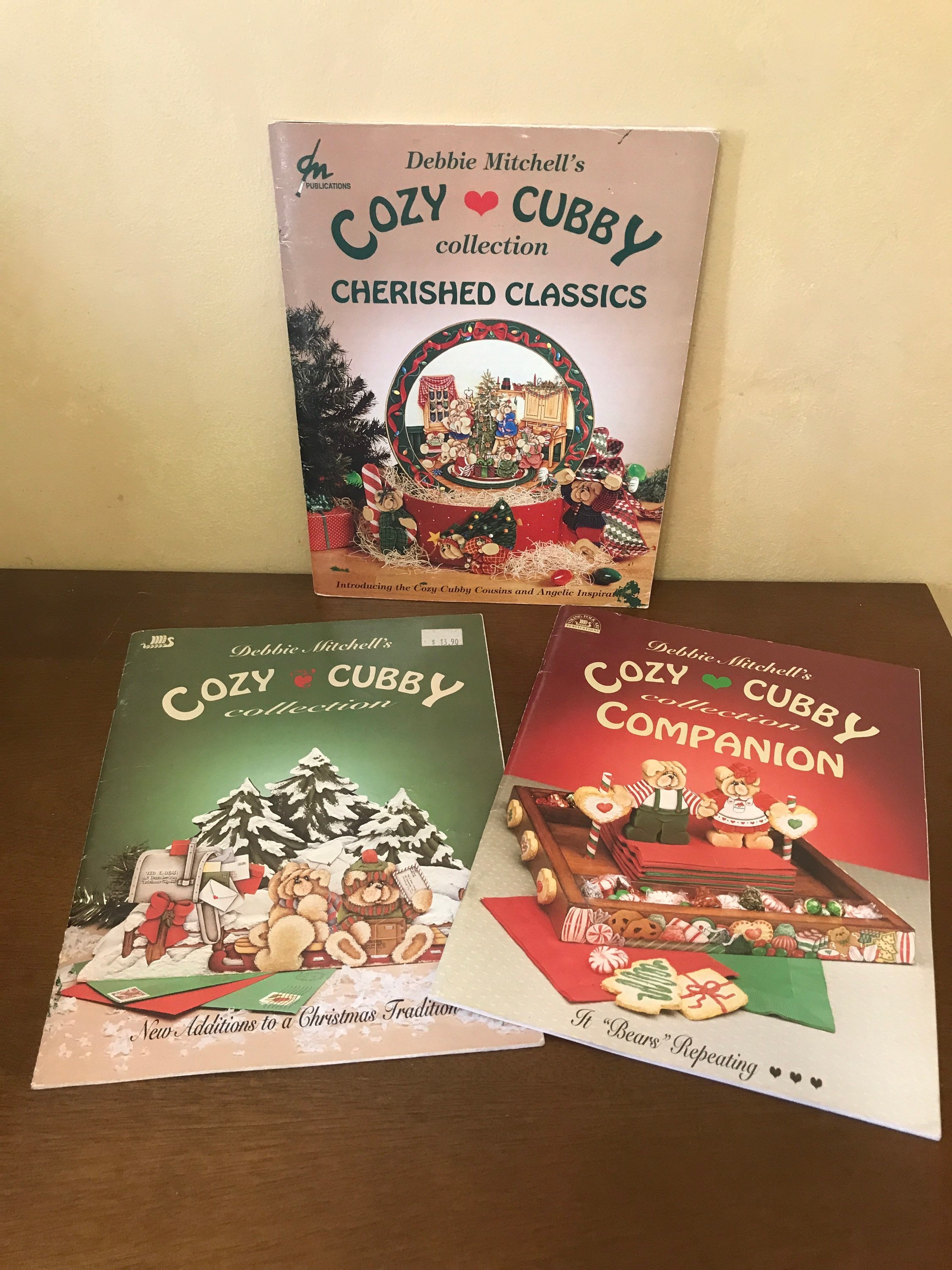 トールペイント作品　Debbie Cole,CDA Ginger Bear参考 Debbie Mitchell's Cozy Cubby Collection New Additions| Cozy Cubby