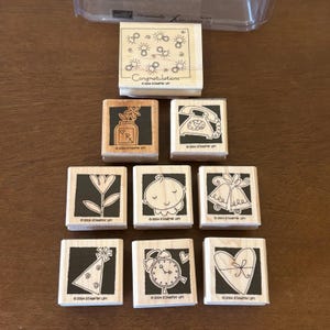 2004 - Set de 8 tampons Stampin' Up Occasionnellement Retraités, Stampin' Up 2004 Félicitations
