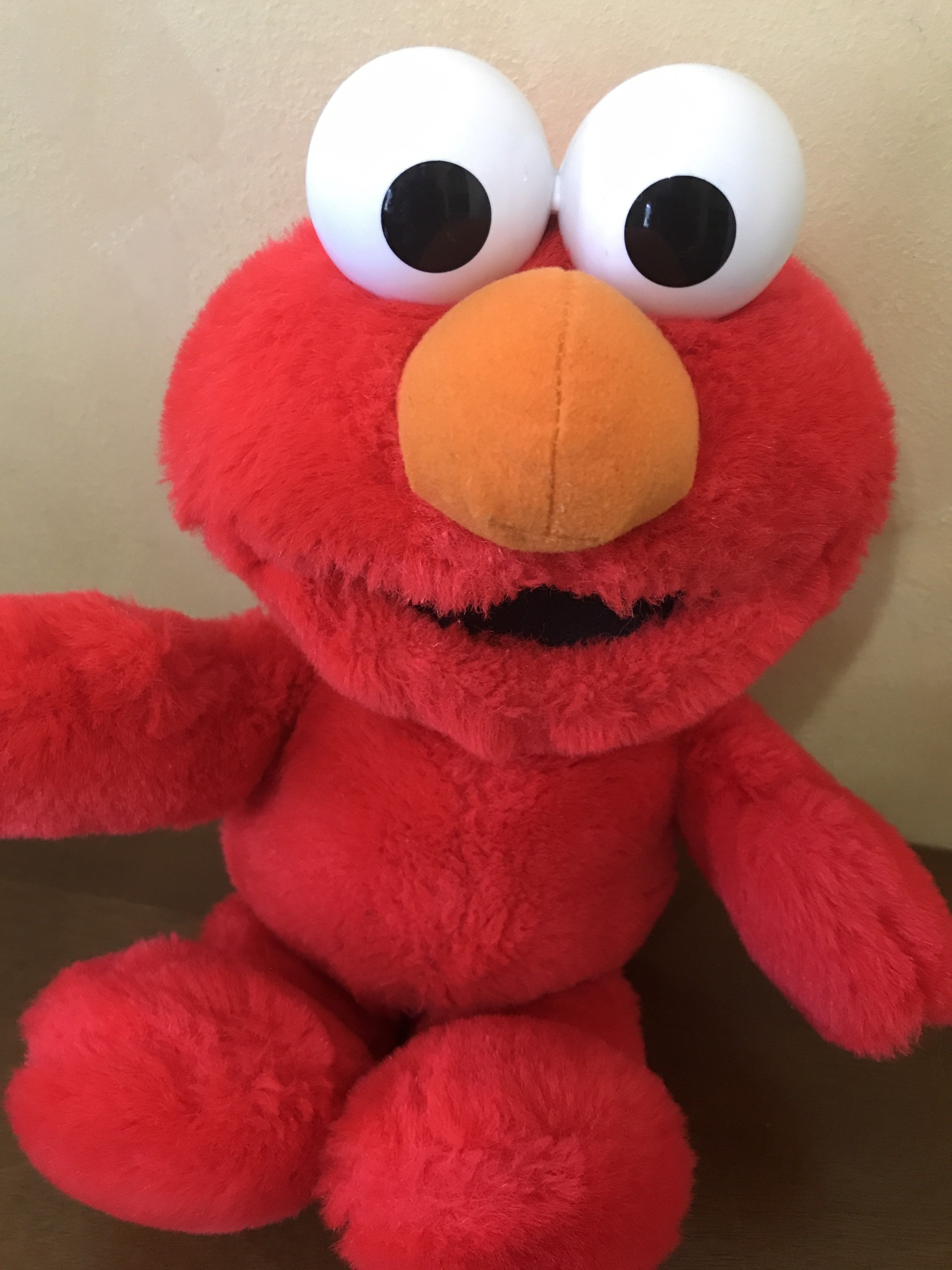 Tickle Me Elmo 1997 Popular Vintage