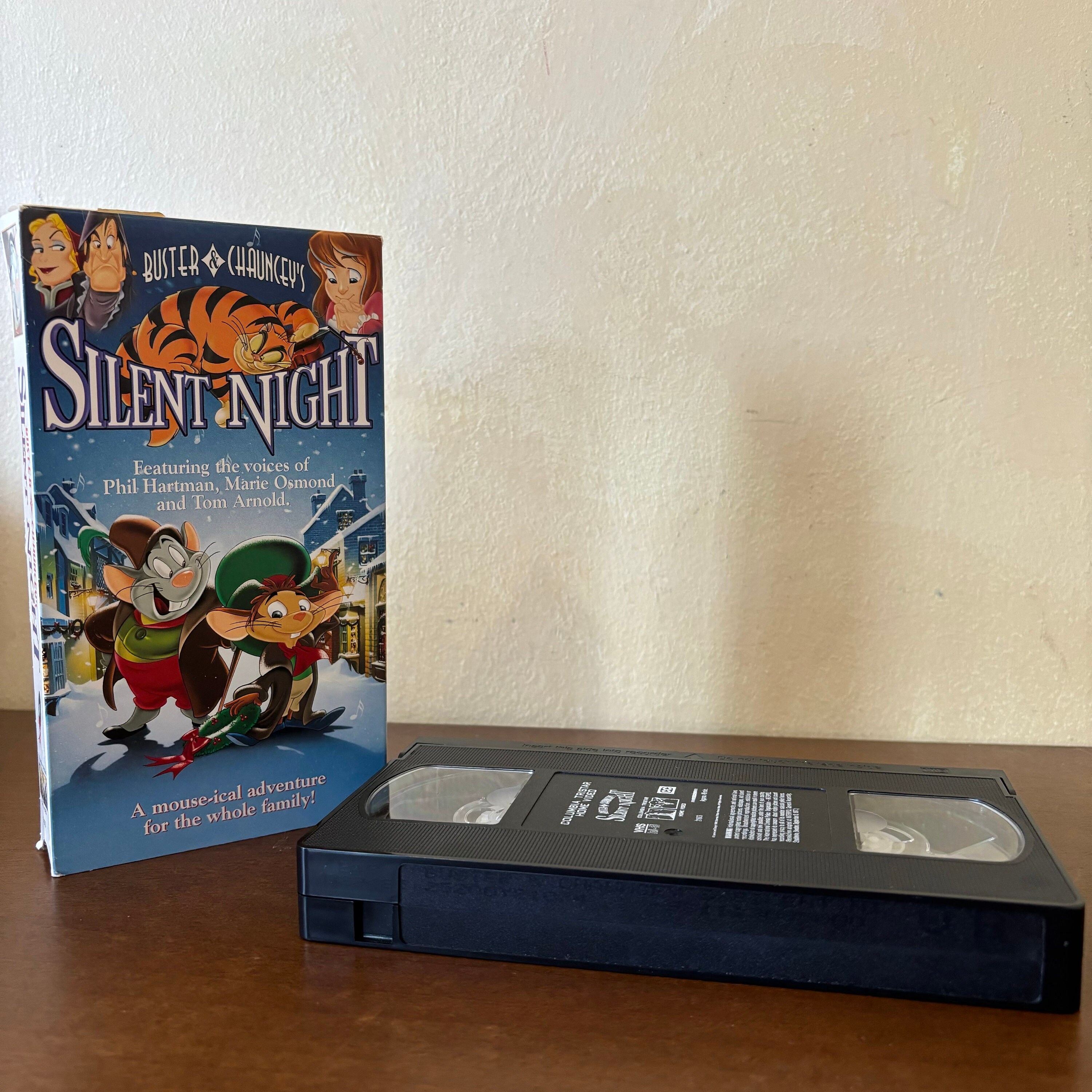 Buster & Chauncey's Silent Night 1998 VHS Phil Hartman, Marie