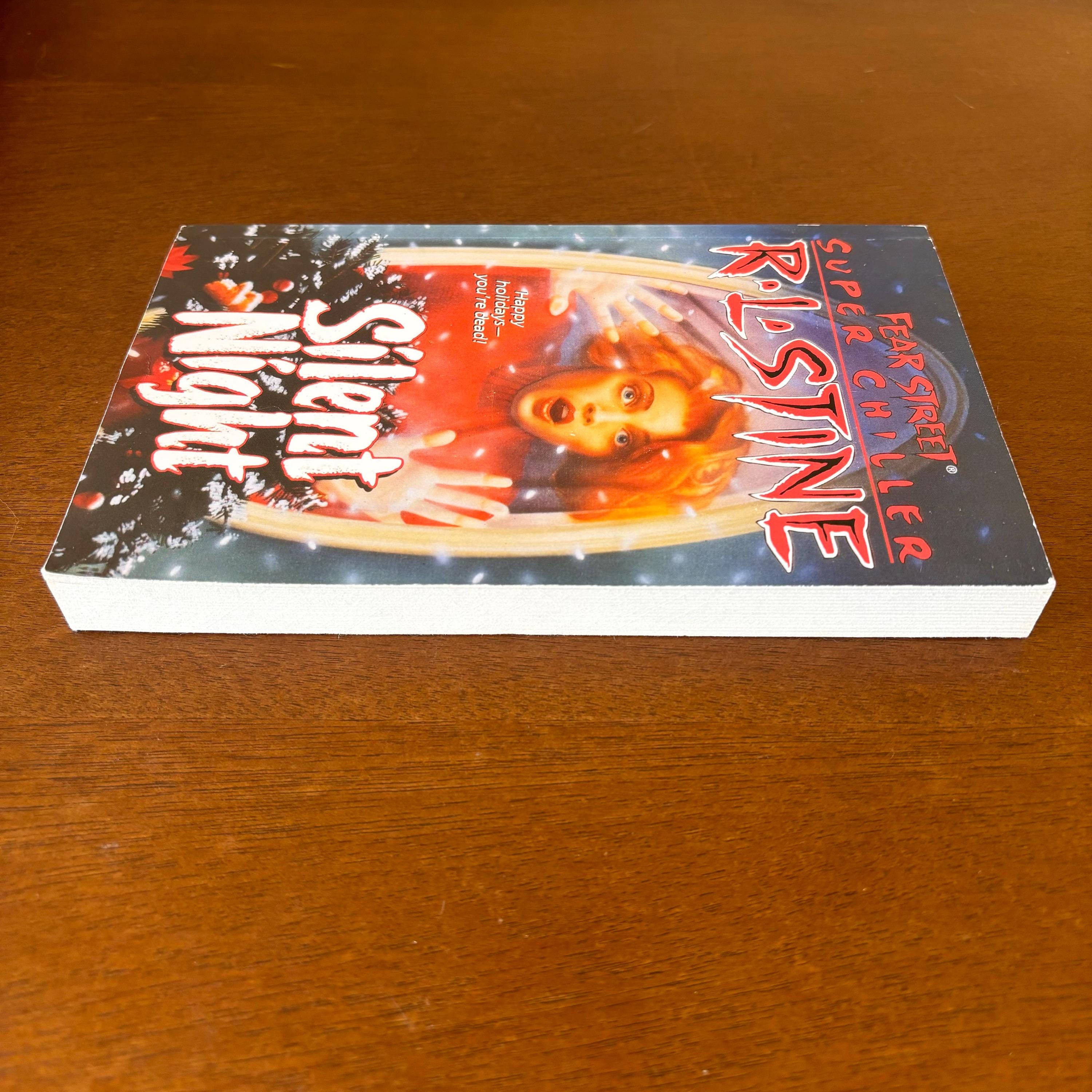 R.L. Stine Silent Night コレクターズエディション Silent Night Collection - Choose a Fear Street Book