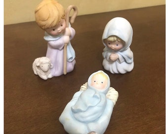 Avon Heavenly Blessings Nativity | Avon Nativity Scene Figurines | Vintage Avon Christmas Nativity | Vintage Nativity Little People