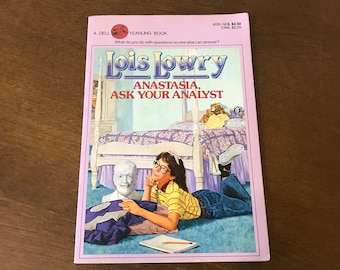 Anastasia Ask Your Analyst, Lois Lowry, 1985 Dell Yearling Paperback, Dell Fiction 80s RL 3