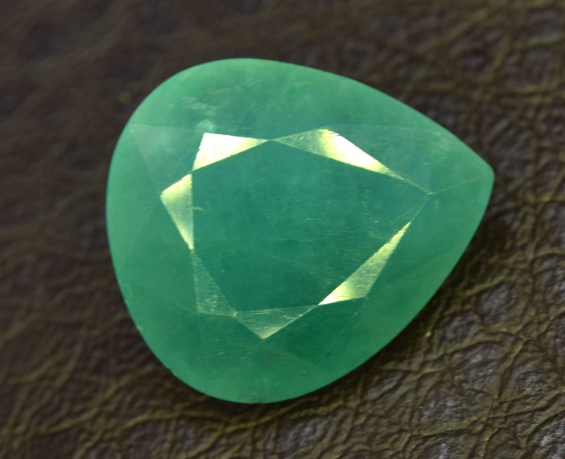 11.70 Carat Grandidierite Gem Venice Green Color Rare Gem 17x15x8 MM Top Quality Grandidierite Pear Cut Gemstone