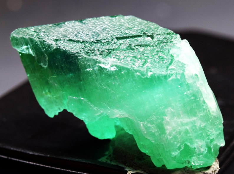 Lush Green Hiddenite var Kunzite Crystal Terminated and Water Etsy