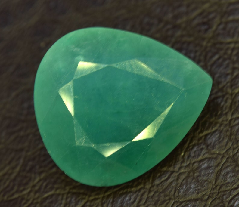 11.70 Carat Grandidierite Gem Venice Green Color Rare Gem 17x15x8 MM Top Quality Grandidierite Pear Cut Gemstone