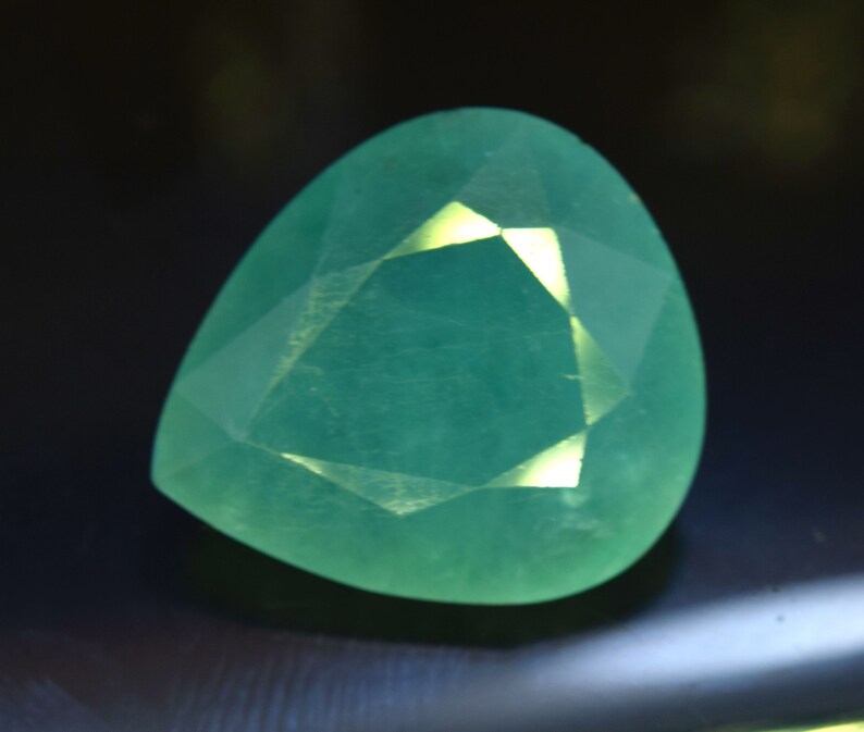 11.70 Carat Grandidierite Gem Venice Green Color Rare Gem 17x15x8 MM Top Quality Grandidierite Pear Cut Gemstone
