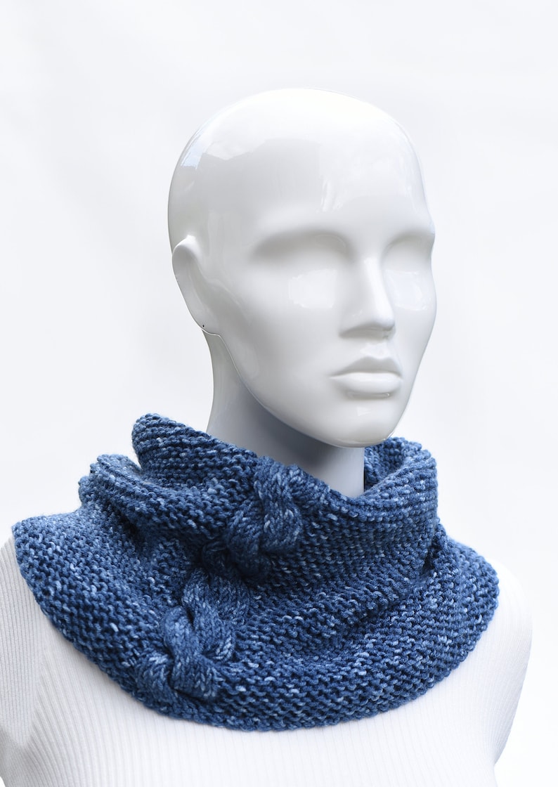 Womens Ladies Soft Chunky Knit Snood 4 Colours One Size