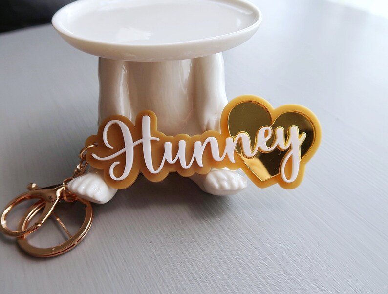 HUNNEY merchandiseset draagtas en sleutelhanger in karamel afbeelding 3