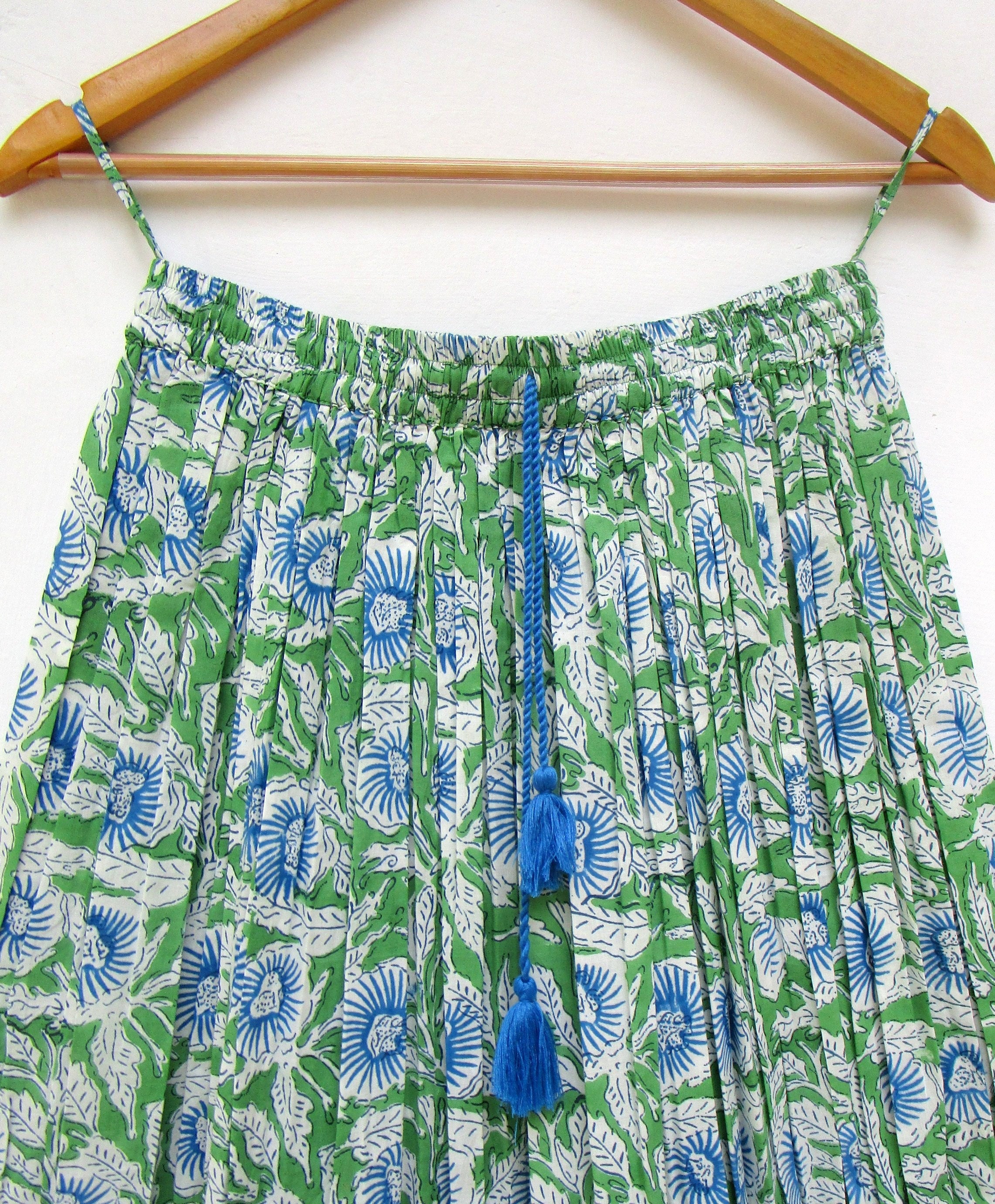 【BLR】Printed Long Skirt Green il_1080xN.2923726977_dxdy.jpg