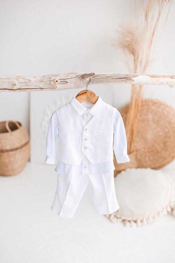 Completo Battesimo Neonato In Cotone Bianco – Camicia A Maniche Lunghe Con Cappello, Bavaglino, Calzini E Scarpe, Taglia 66 Cm