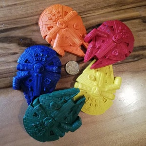 Millennium Falcon Crayons - 1 each