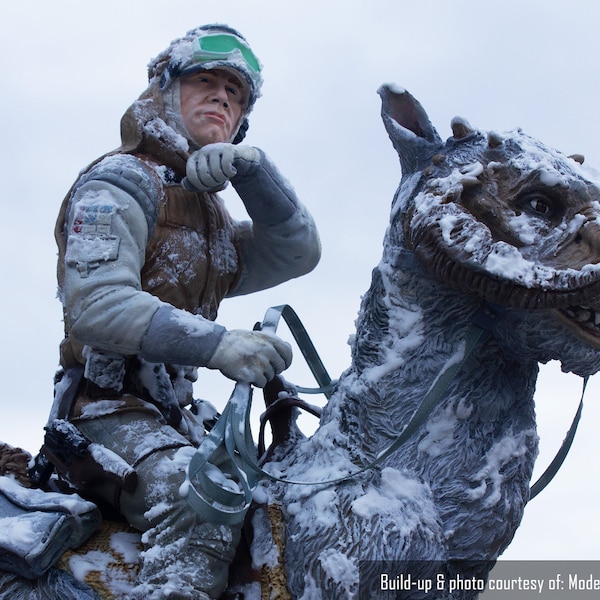 Luke Skywalker on Tauntaun Resin Model Kit