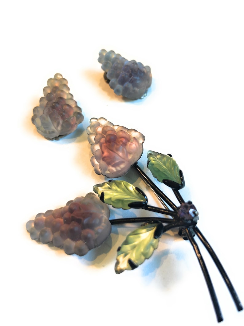 Rare Vintage Austria Satin Glass Brooch and Earring Set 1940/'s