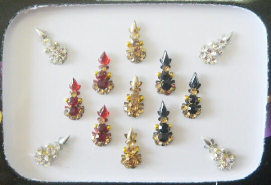Pegatinas Bindi largas de lujo en color granate y negro, tatuajes Bindi autoadhesivos de lujo, Bindi de piedra india, tienda online de Bindi para fiestas